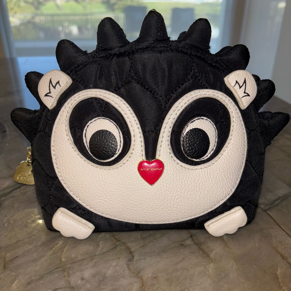 Betsy Johnson Hedgehog Make Up Case